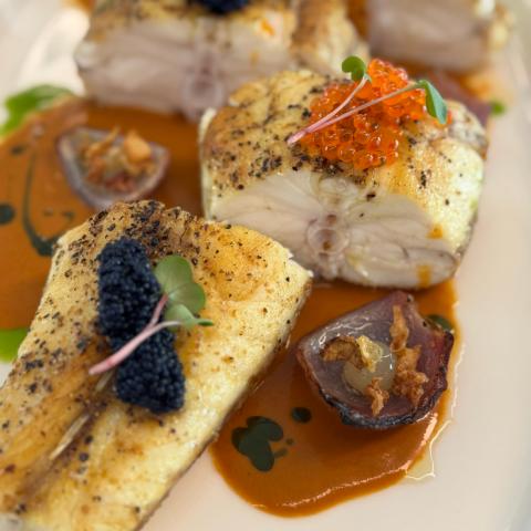 Share: Family-Style Fine Dining by Chef Robert groot